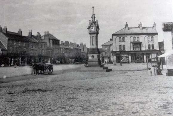 1910 close up of spire